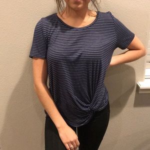 Abercrombie & Fitch Striped T-Shirt✨